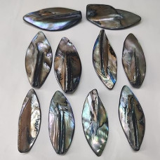 leaf rambo shine mother of pearl top drilled breads Button